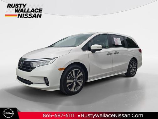 White 2024 Honda Odyssey Touring