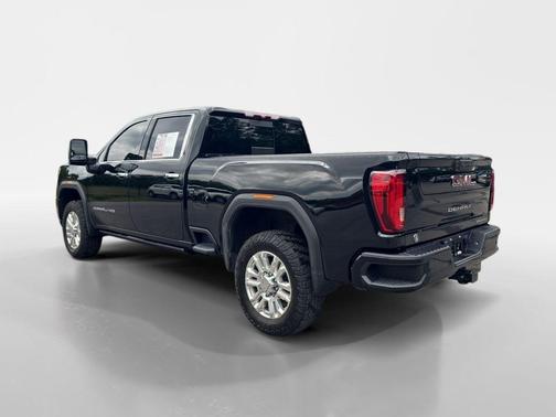 Onyx Black 2022 GMC Sierra 2500 Denali