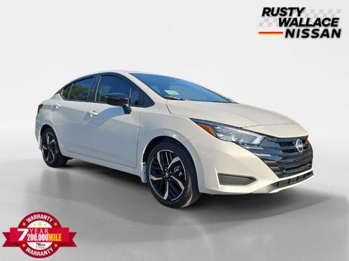 2025 Nissan Versa 1.6 SR
