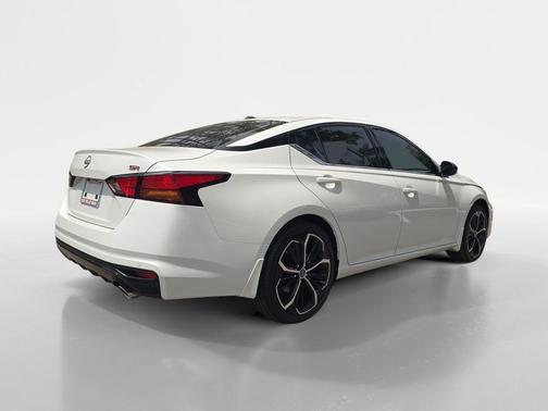 White 2026 Nissan Altima 2.5 SR