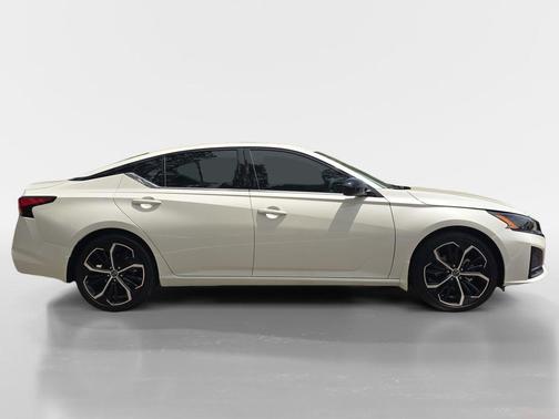 White 2026 Nissan Altima 2.5 SR