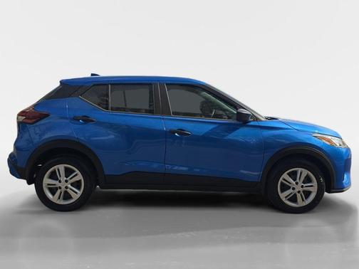 Electric Blue Metallic 2025 Nissan Kicks Play S