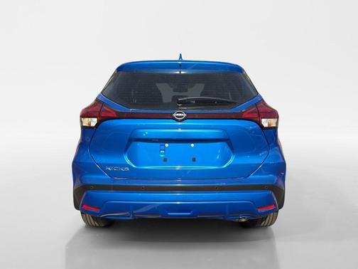 Electric Blue Metallic 2025 Nissan Kicks Play S