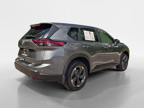 Gun Metallic 2025 Nissan Rogue SV
