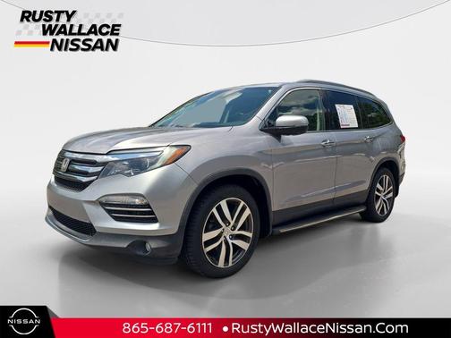 Lunar Silver Metallic 2018 Honda Pilot Elite