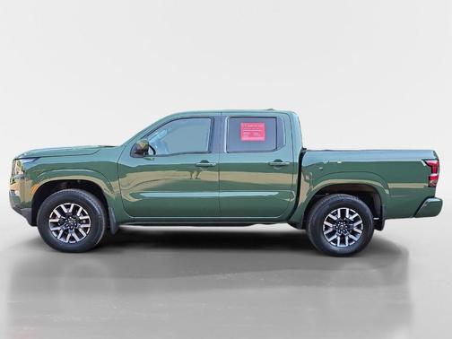 2022 Nissan Frontier SV