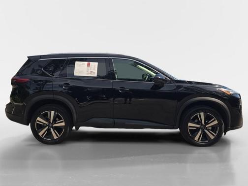 Super Black 2026 Nissan Rogue SL