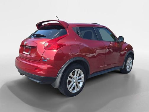 Cayenne Red 2013 Nissan Juke SL