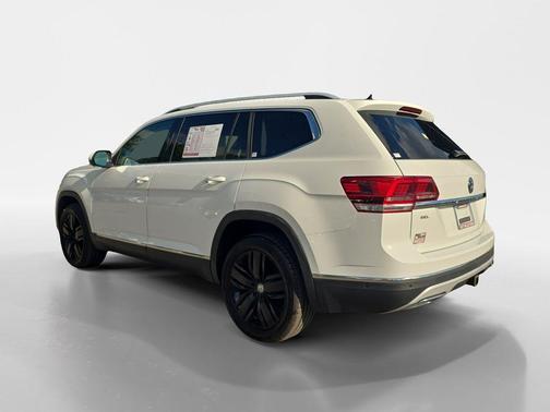 Pure White 2018 Volkswagen Atlas 3.6L SEL Premium