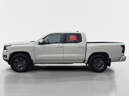 Glacier White 2025 Nissan Frontier SV