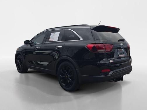 2020 Kia Sorento S V6