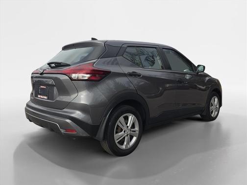 2022 Nissan Kicks S