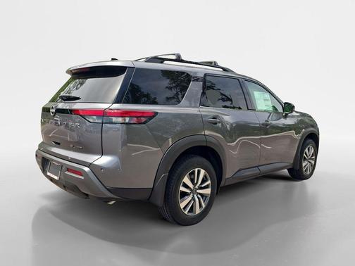 Gun Metallic 2026 Nissan Pathfinder SL