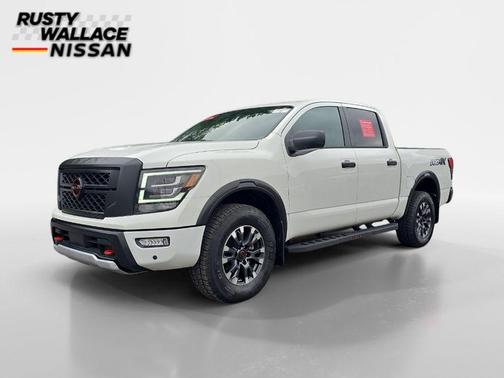 2024 Nissan Titan PRO-4X