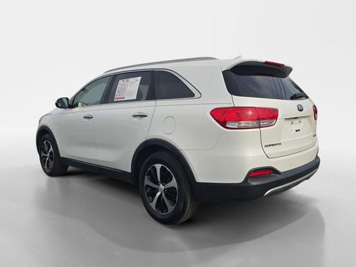 Snow White Pearl 2016 Kia Sorento EX