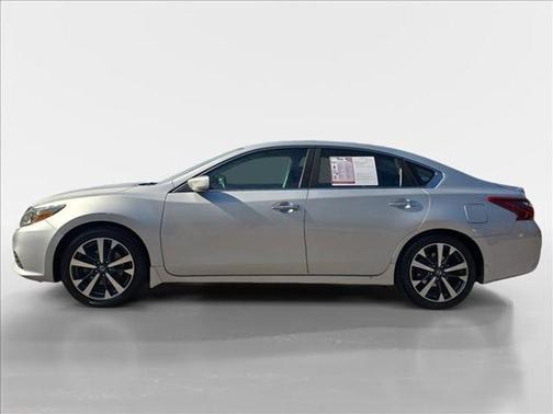 2017 Nissan Altima 2.5 SR