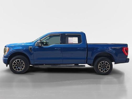 Atlas Blue Metallic 2022 Ford F-150 XLT