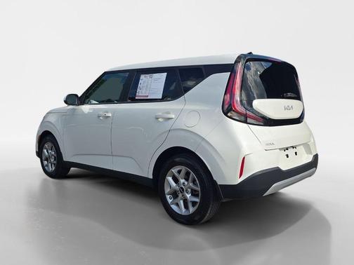2023 Kia Soul S