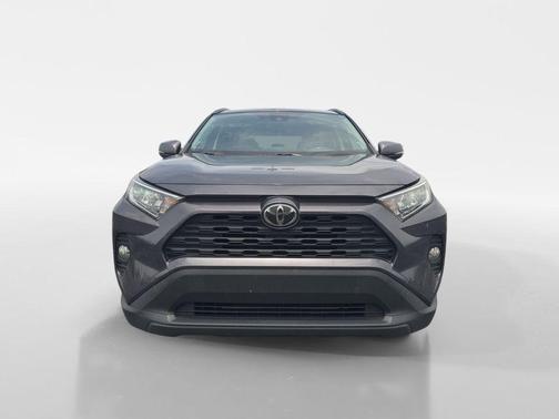 Magnetic Gray Metallic 2019 Toyota RAV4 XLE Premium