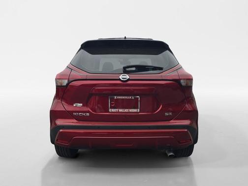 Red 2021 Nissan Kicks SR