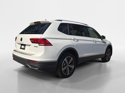 Pure White 2024 Volkswagen Tiguan 2.0T Wolfsburg Edition