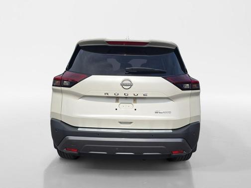 White 2023 Nissan Rogue SL