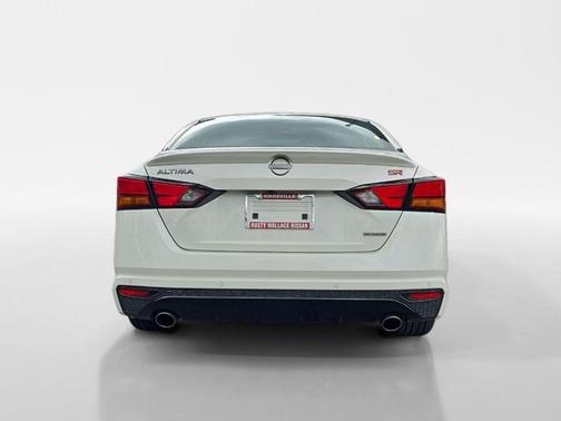 2024 Nissan Altima 2.0 SR