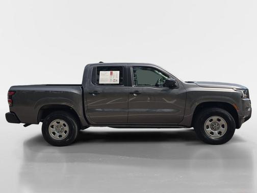 Gun Metallic 2024 Nissan Frontier S