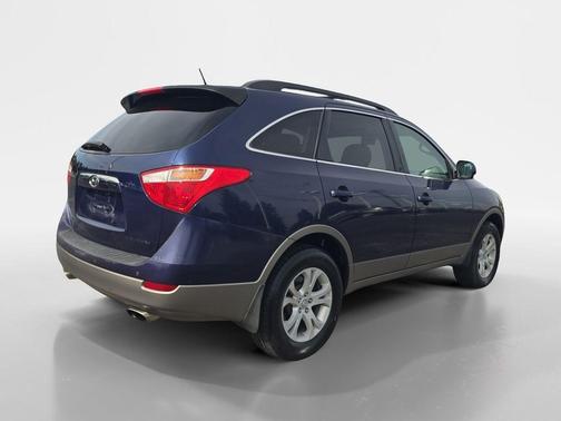 Deep Blue Mica 2011 Hyundai Veracruz GLS