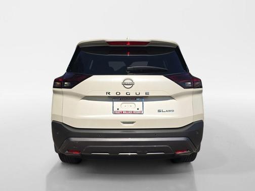 White 2023 Nissan Rogue SL