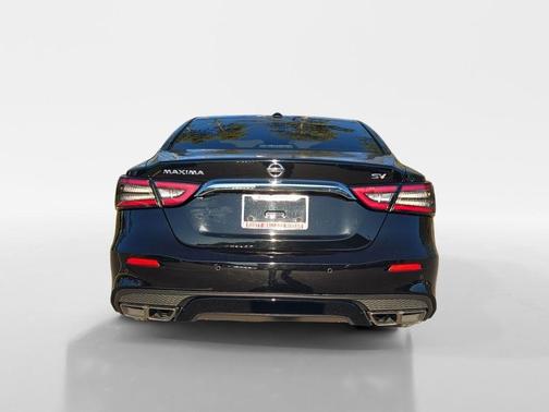 2022 Nissan Maxima SV