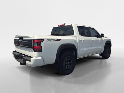 Glacier White 2026 Nissan Frontier PRO-4X