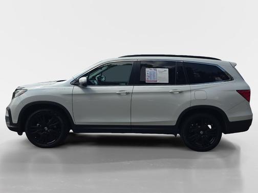 Platinum White Pearl 2021 Honda Pilot Special Edition