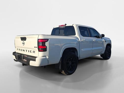Glacier White 2026 Nissan Frontier SV