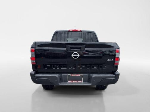 2025 Nissan Frontier S