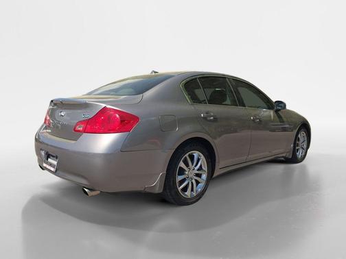 Platinum Graphite 2008 INFINITI G35 Journey