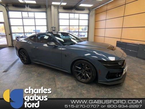 2024 Ford Mustang Dark Horse