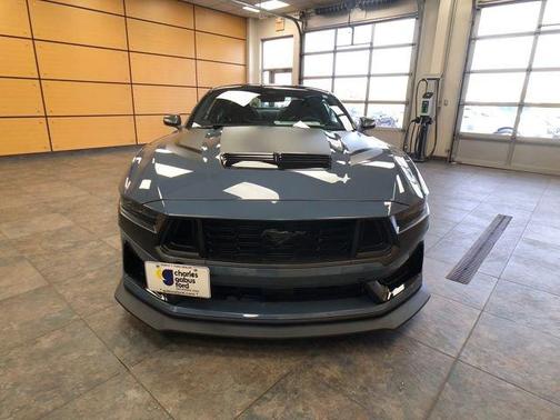 2024 Ford Mustang Dark Horse