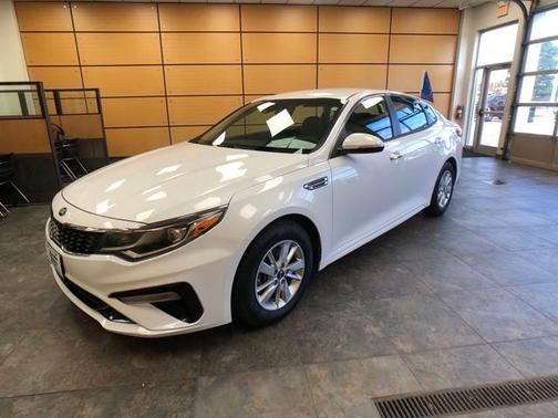 2019 Kia Optima LX