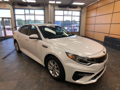 2019 Kia Optima LX