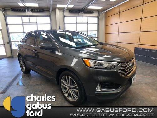 2020 Ford Edge Titanium