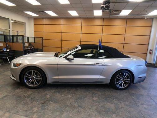 2017 Ford Mustang EcoBoost Premium