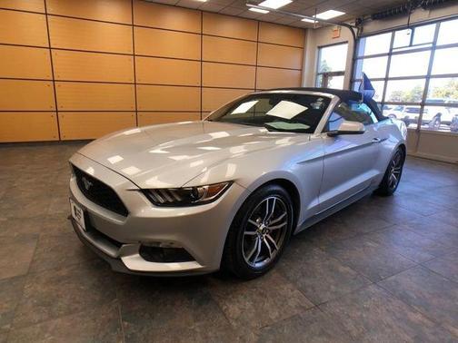 2017 Ford Mustang EcoBoost Premium
