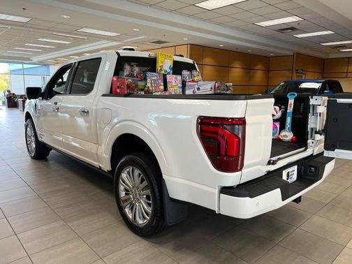 2025 Ford F-150 Platinum
