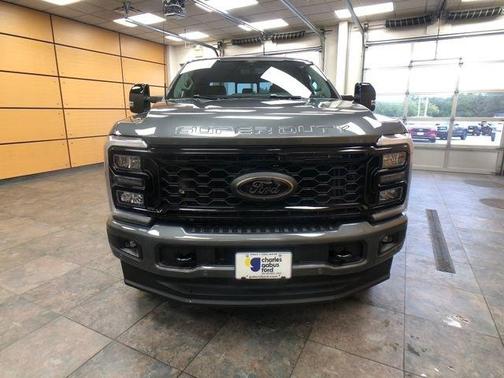 2026 Ford F-350 Lariat Super Duty