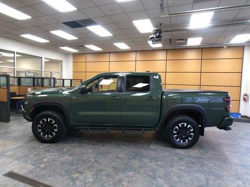 2022 Nissan Frontier PRO-4X