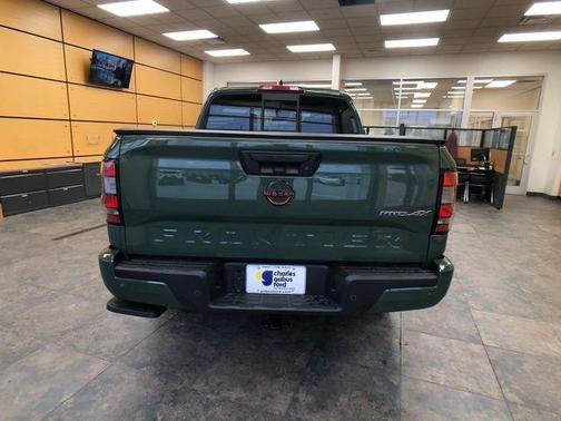 2022 Nissan Frontier PRO-4X