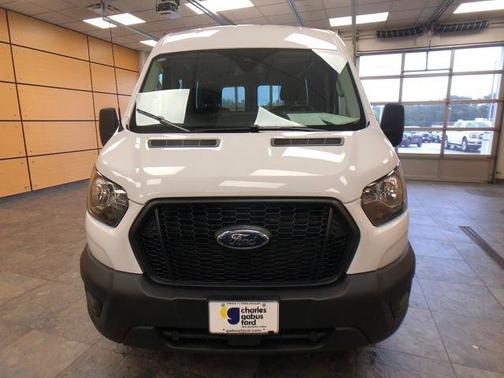2024 Ford Transit-250 148 WB Medium Roof Cargo