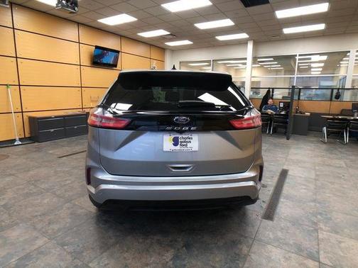 2022 Ford Edge ST Line