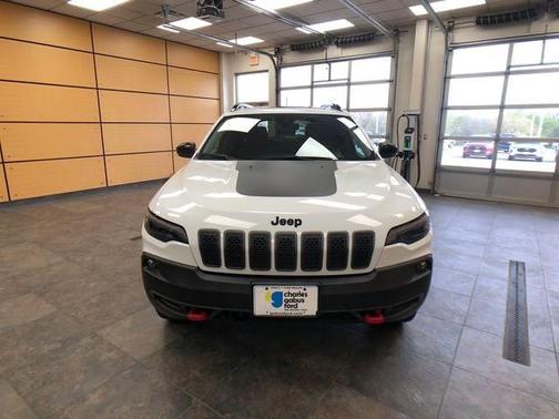2023 Jeep Cherokee Trailhawk
